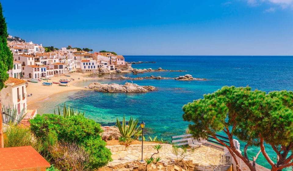 You Can Grab Ryanair Flights To Spain For Just £10 Until Midnight Tonight