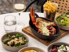 The Ultimate Lobster Night In Glasgow: Eat Lobster And Indulge In Wine At This Contemporary Spot