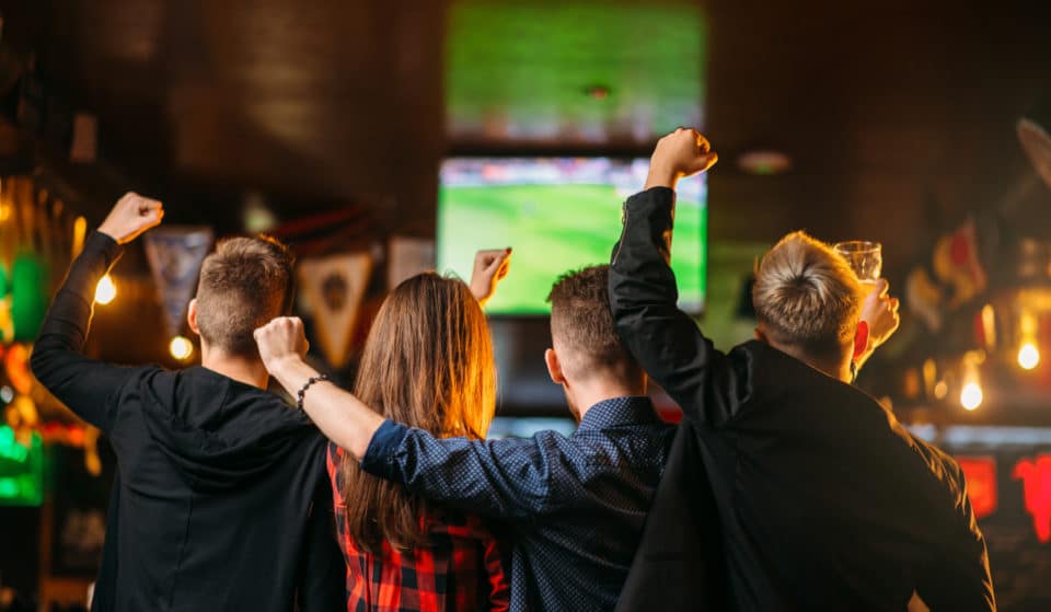 7 Delightfully Chipper Pubs In Glasgow To Watch The Rugby World Cup