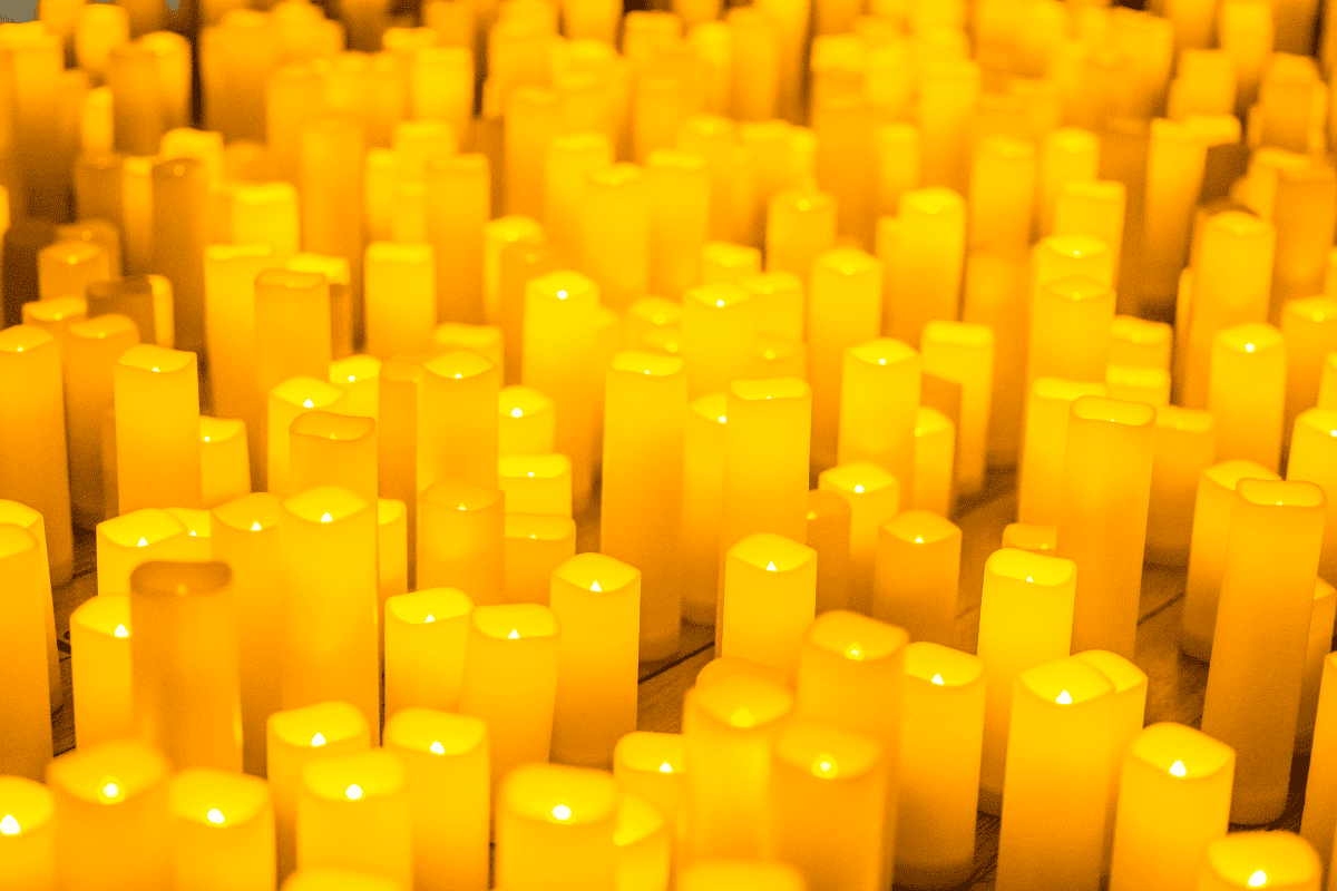 Candles glimmering 